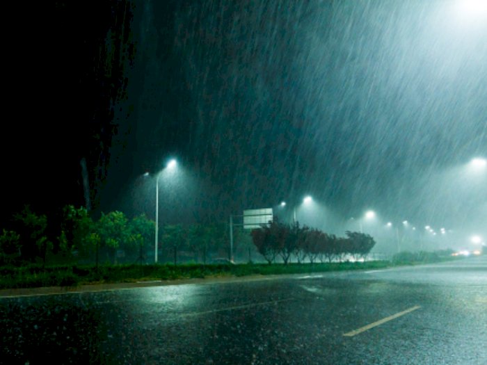 BMKG: Sebagian Kota Besar akan Diguyur Hujan Ringan saat Malam Tahun Baru