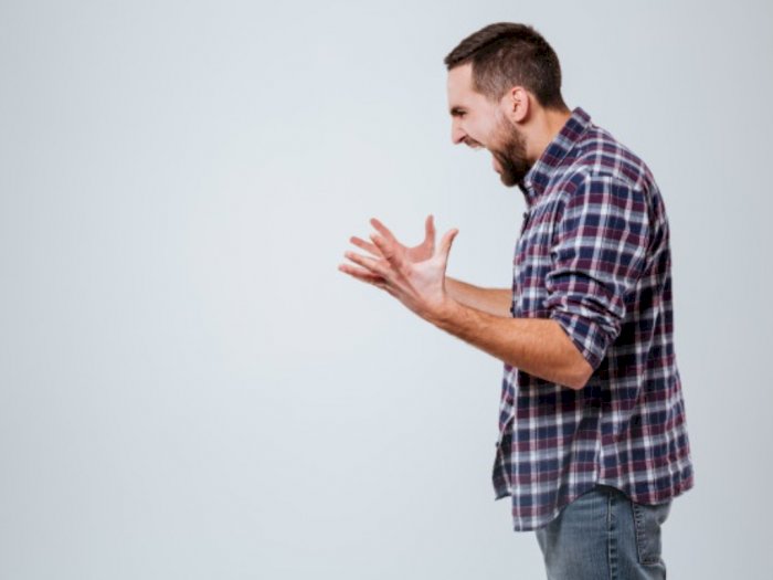 3 Cara Ampuh Menghadapi Suami yang Marah-Marah