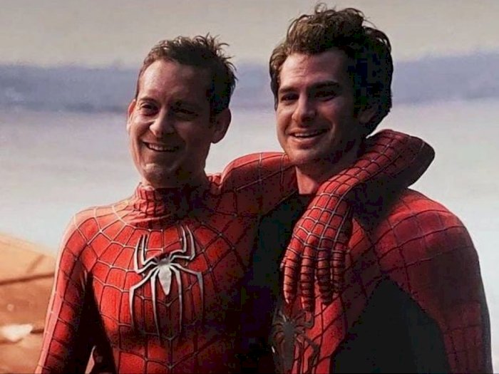 Tak Mau 'Spiderman: No Way Home' Bocor, Andrew Garfield Nonton Premiere  di Bioskop