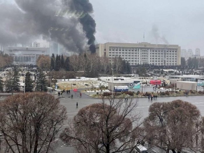 Dianggap Teroris, Respon Presiden Kazakhstan Perintahkan Habisi 20 Ribu Demonstran