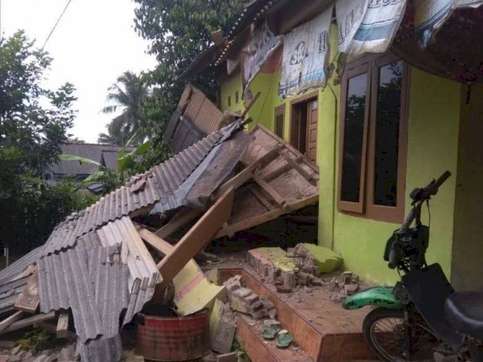 Puluhan Rumah di Pandeglang Rusak Parah Akibat Gempa 6,7 SR