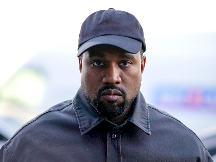 Kanye West Ditetapkan Sebagai Tersangka karena Memukul Penggemar yang Meminta Tanda Tangan