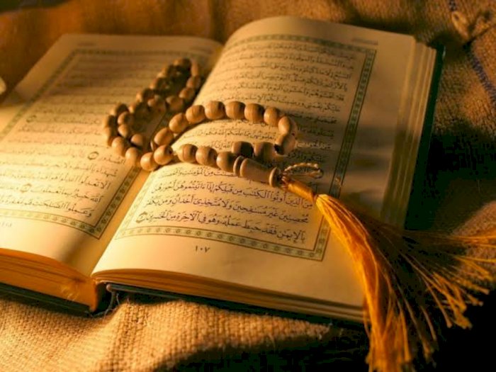 Jadi Tradisi Umat Islam, 5 Keutamaan Membaca Surat Al Kahfi Setiap Hari Jumat