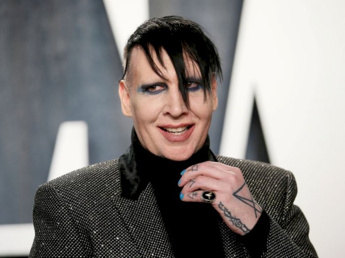 Marilyn Manson Dituduh Memperkosa Evan Rachel Wood, Model Video Klip Heart-Shaped Glasses