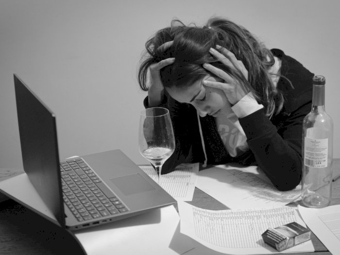 Kenali Faktor Risiko Penyebab Depresi di Tempat Kerja, Termasuk Diremehkan Atasan