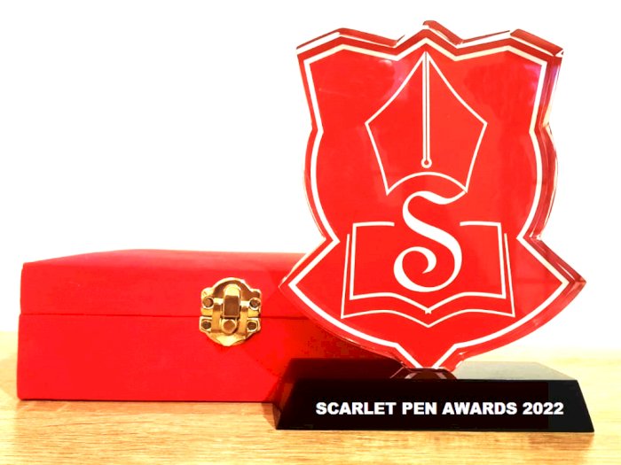 Novel 'Sang Peramal' dan 'Kelab Dalam Swalayan' Borong 2 Piala Scarlet Pen Awards 2022
