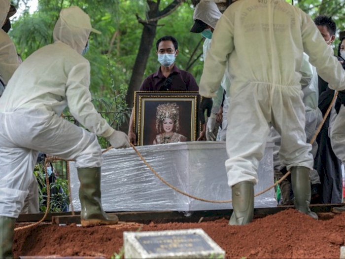 Melonjak, Jumlah Pemakaman dengan Protap Covid-19 di Jakarta Capai 382 dalam Sepekan