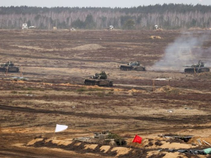 Rusia dan Belarus Perpanjang Latihan Militer di Dekat Perbatasan Ukraina