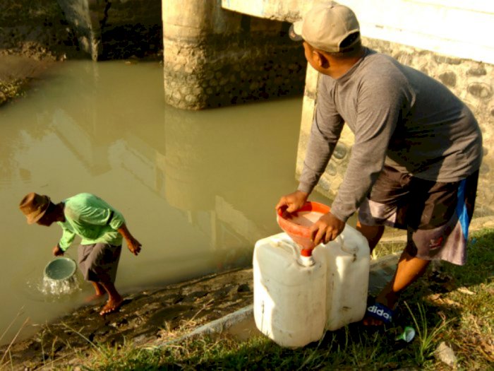 Ribuan Keluarga di Muara Angke Gelontorkan Rp1,4 Miliar demi Dapatkan Air Bersih