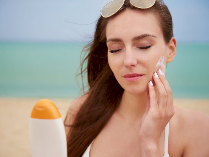 Jangan Salah Pilih, Ini 5 Tips Pilih Sunscreen agar Melindungi Kulit Seharian