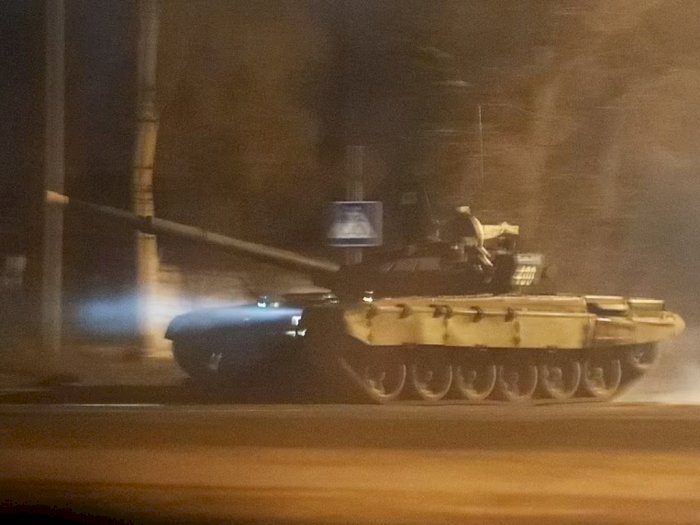 AS dan Sekutu Tak Berkutik, Rusia Caplok Donetsk dan Lugansk Lalu Kirim Tank ke Ukraina