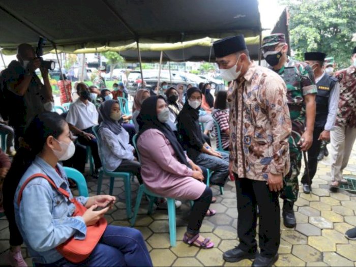 Menko PMK Temukan Vaksinasi Booster untuk Lansia di Kota Malang Masih Lambat