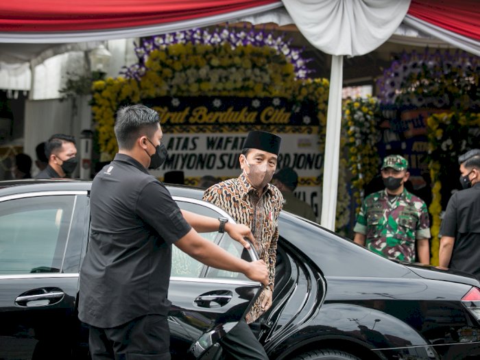 Jokowi Ingatkan Istri TNI-Polri Jangan Asal Undang Penceramah