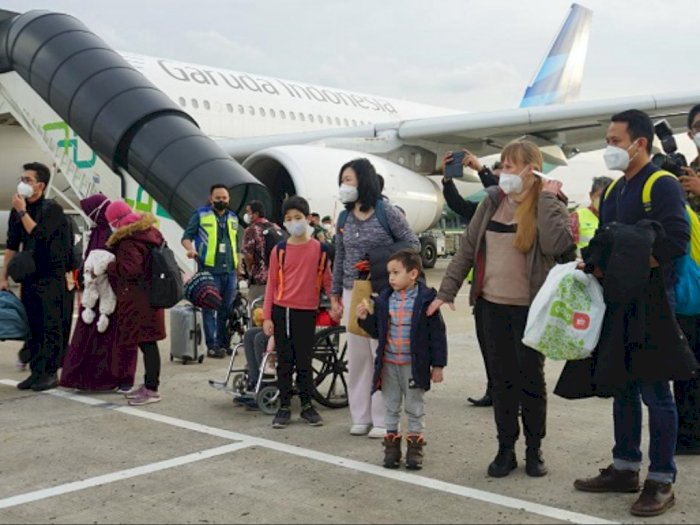Detik-Detik Garuda Indonesia Evakuasi 80 WNI dari Ukraina