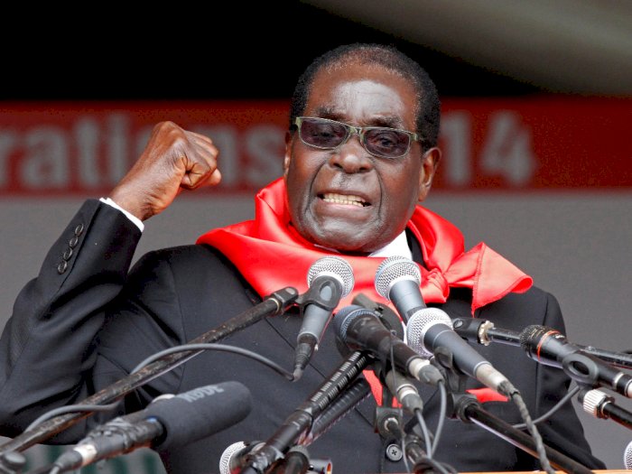 Robert Mugabe, Perdana Menteri Kulit Hitam Pertama di Zimbabwe