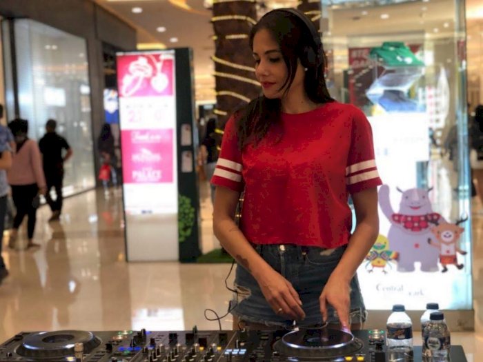 Terungkap! DJ yang Ditangkap Polda Metro Terkait Sabu Ternyata Chantal Dewi