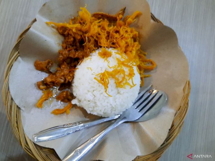 Nasi Balap Puyung, Kuliner Pedas Khas Mandalika yang Bikin Nagih, Seporsi Cuma Rp20 Ribu!