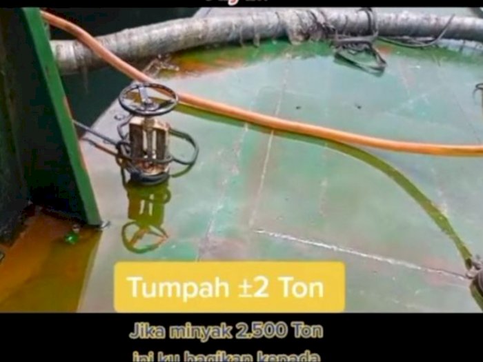 Hoax! Video 2,5 Ton Minyak Goreng Tumpah di Laut, Faktanya ABK Lagi Gabut