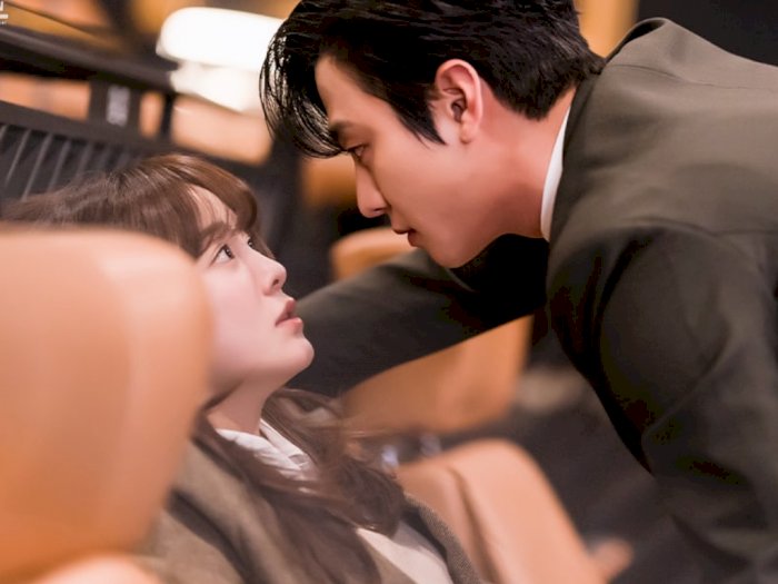 Jihan & Soeun dari Weekly Mengisi OST 'A Business Proposal' Berjudul 'Fall In Love'