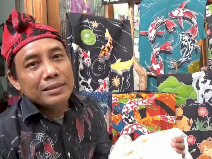 Pria Ini Bikin Batik 3D Ikan Koi yang Mirip Lukisan, Karyanya Dibeli Bule AS