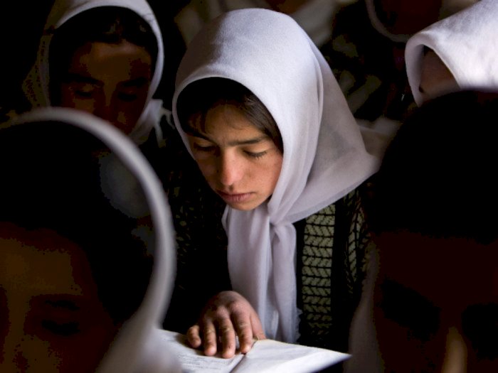 Taliban Kembali Larang Murid Perempuan Afghanistan Bersekolah