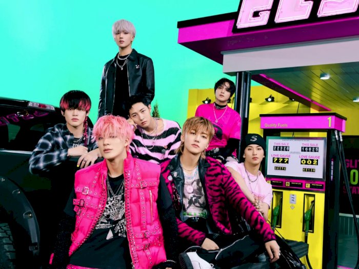 NCT DREAM Berhasil Memukau Penonton Lewat Penampilan Perdana Lagu Baru 'Glitch Mode'