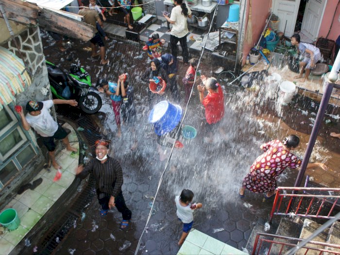 Ini Makna Gebyuran Bustaman, Tradisi Perang Air  yang Mirip di Thailand