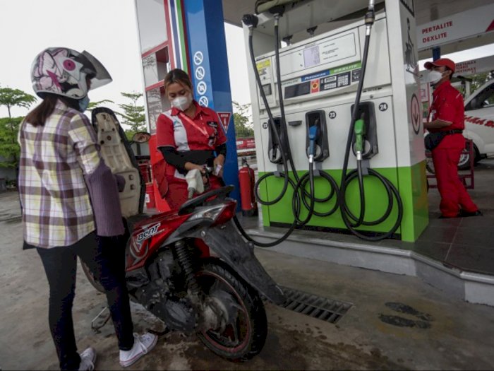 Jokowi: Sudah Kita Tahan-tahan, tapi Enggak Mungkin Tidak Naikan Harga BBM 
