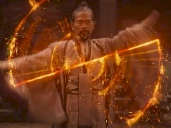 Aktor Keturunan Indonesia Bakal dapat Peran di Sekuel 'Doctor Strange 2', Siapa Ya? 