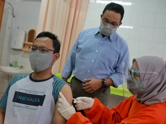 Perintahkan Anak Buah Gencarkan Vaksinasi Booster, Anies: Jangan saat Mau Mudik!
