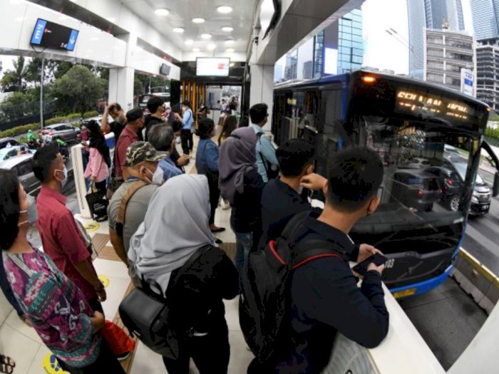 9 Halte Transjakarta Tutup Sementara, Netizen Protes