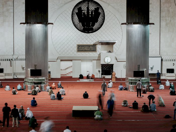 Niat Sholat Tarawih dan Witir Berjamaah atau Sendiri, Lengkap!