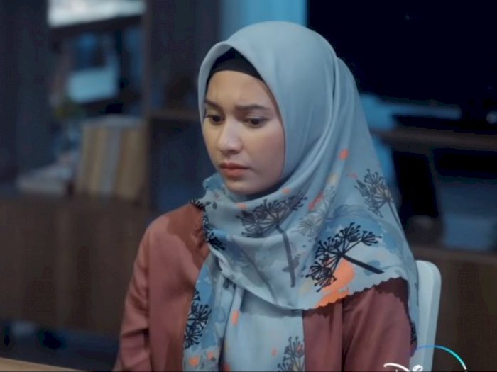 Potret Indah Permatasari Pakai Hijab, Pemeran Tari di 'Wedding Agreement The Series'