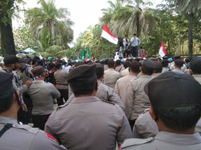 Perwira Brimob Gugur saat Tugas Pengamanan Demo 11 April di Kendari