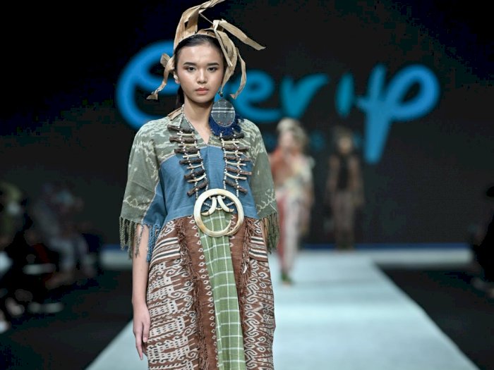 Bangga! Merek Fesyen Indonesia akan Tampil di Paris, Bakal Tampilkan Tenun Khas NTT