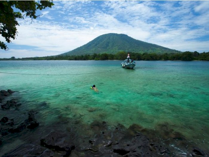 Lagoon Cabe, Spot Menarik untuk Snorkeling  di Anak Gunung Krakatau