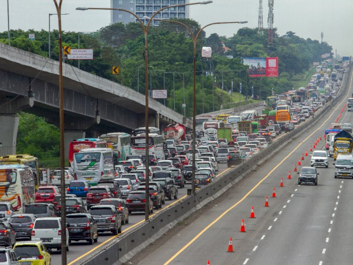 One Way-Gage di Tol Cikampek, Kalikangkung, Semarang Sudah Dimulai