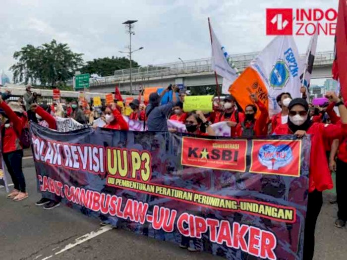 Buruh Gelar Aksi di Jakarta Peringati May Day, Polisi: Jumlahnya Hanya 50 Orang