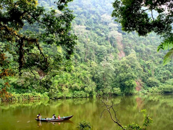 6 Tempat Wisata Bogor dengan Suasana Alam Beserta Tarif Masuknya