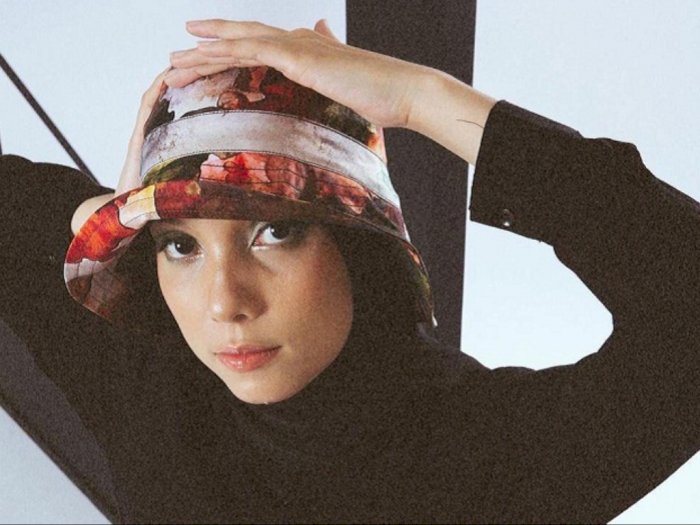 Desainer Hijab Jenahara Berbagi Tips Berbusana untuk Gen Z dan Milenial di Indonesia