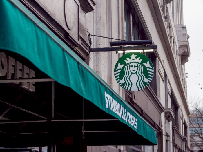 Starbucks Berencana Naikkan Gaji Karyawan, Asal Tidak Gabung Serikat Pekerja