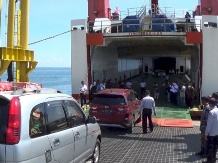 30.000 Kendaraan Lakukan Arus Balik, Kemenhub Atur Strategi Baru di Pelabuhan Ketapang