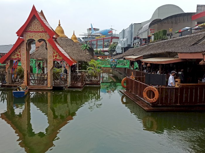 Mirip Di Thailand Kota Batu Juga Punya Pasar Apung Yang Cantik Banget