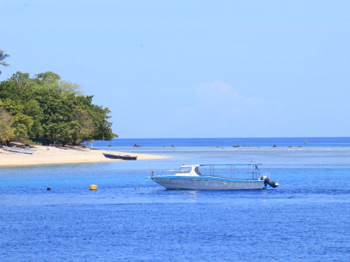Cantiknya Pulau Siladen, Saingan Bunaken yang Ditemukan Nelayan Kandas