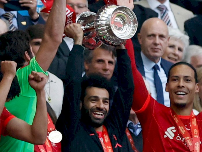Salah Undang Eks Pemain Timnas  Mesir yang Alami Sakit Saraf Usai Liverpool Juara Piala FA