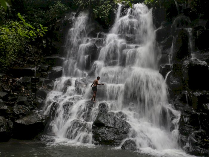 Terkenal Instagramable, Jangan Lakukan Hal Ini di Air Terjun Kanto Lampo, Bali!