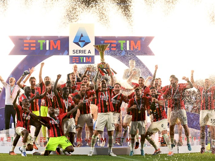 AC Milan Juara Liga Italia 2021/2022, Penantian 11 Tahun Berakhir