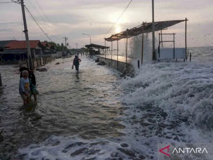 Banjir Rob di Pesisir Jateng Disebut karena Fenomena Perigee, Apa Bedanya dengan Apogee?