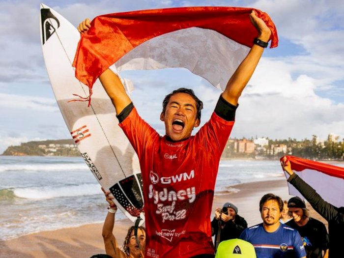 Bangga! Peselancar Indonesia Rio Waida Juara Ajang Surfing Profesional Dunia di Australia