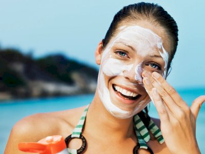 Kenali Jenis Sunscreen yang Bisa Lindungi Kulitmu dari Matahari